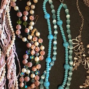 Lot of 6 necklaces